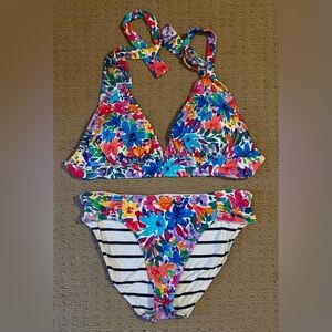 Tommy Bahama Reversible Floral & Stripe Halter Bikini in size Med / Lge
